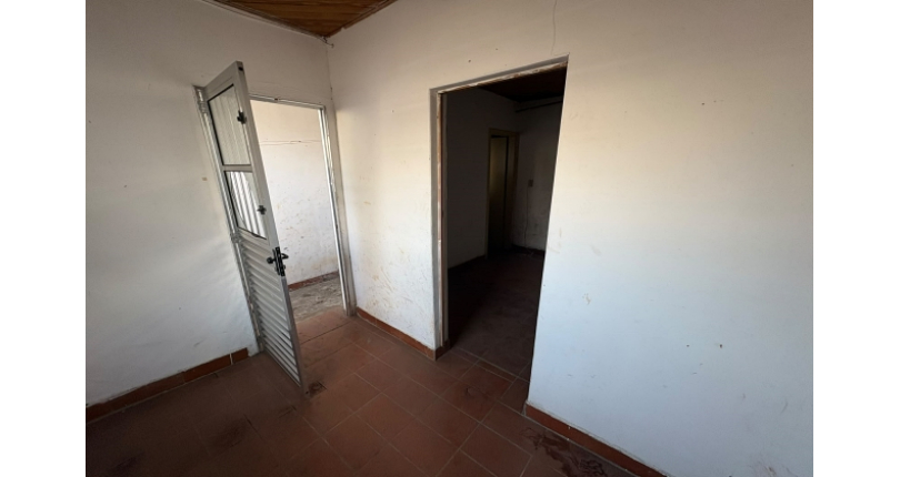 Casa à venda Rua Benedito Lacerda, Jardim Regina - Imóveis à Venda