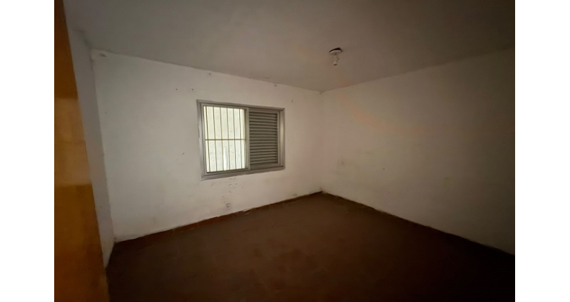 Casa à venda Rua Benedito Lacerda, Jardim Regina - Imóveis à Venda