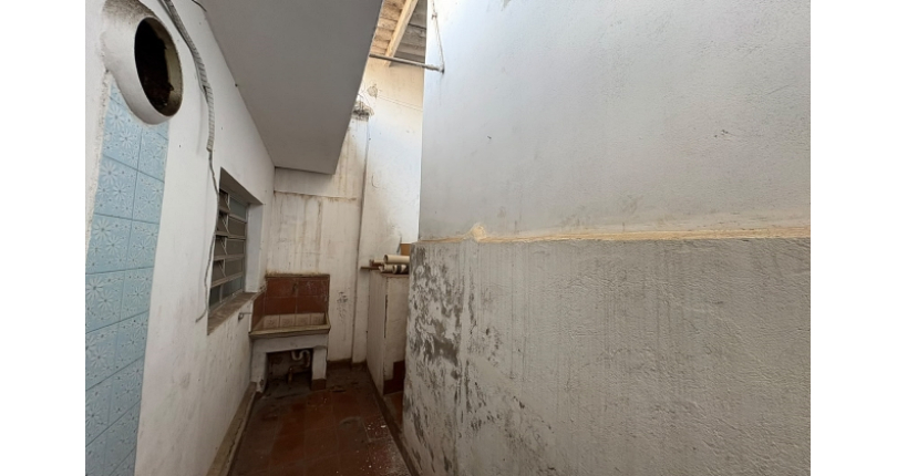 Casa à venda Rua Benedito Lacerda, Jardim Regina - Imóveis à Venda