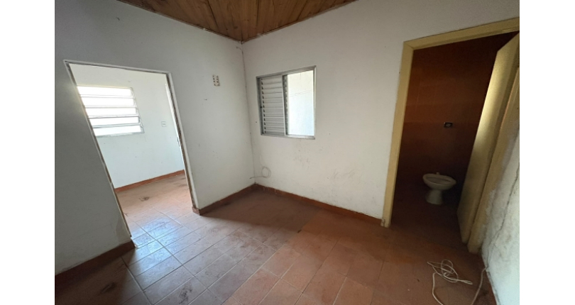 Casa à venda Rua Benedito Lacerda, Jardim Regina - Imóveis à Venda