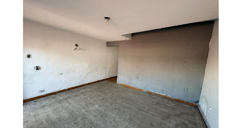 Casa à venda Rua Benedito Lacerda, Jardim Regina - Imóveis à Venda
