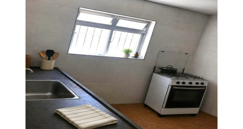 Sobrado à venda no Bairro do Jaraguá na Rua Bela Vista do Ivaí, 