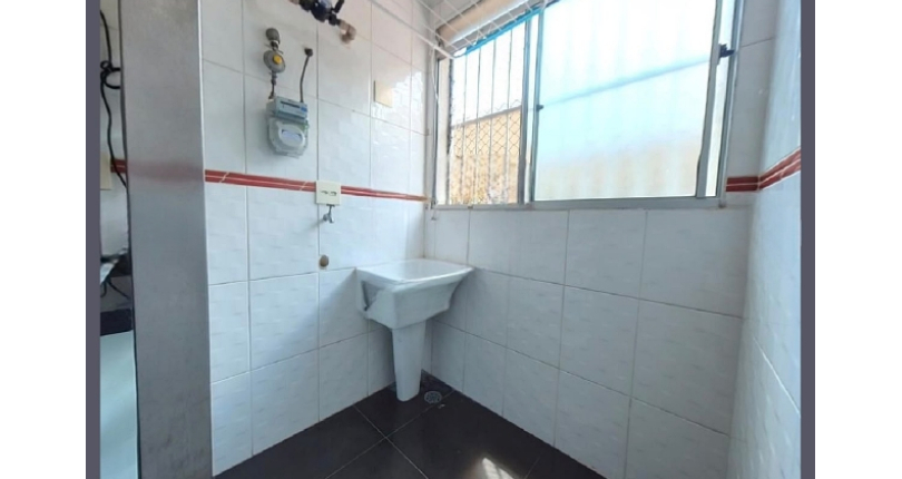 Apartamento à venda no Bairro da Vila Clarice na Avenida Guilherme Mankel 518