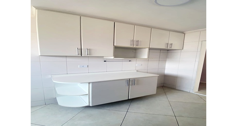 Apartamento à venda no Bairro do Parque Maria Domitila na Rua Willis Roberto Banks 549