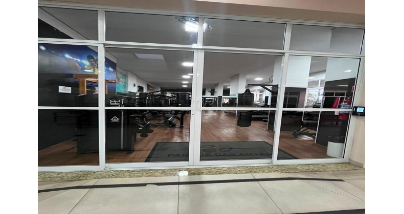 Lindo Apartamento à venda no Bairro Parque São Domingos, localizado na Rua Giovani Recordati, nº 153
