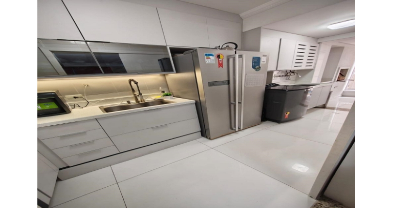 Lindo Apartamento à venda no Bairro Parque São Domingos, localizado na Rua Giovani Recordati, nº 153