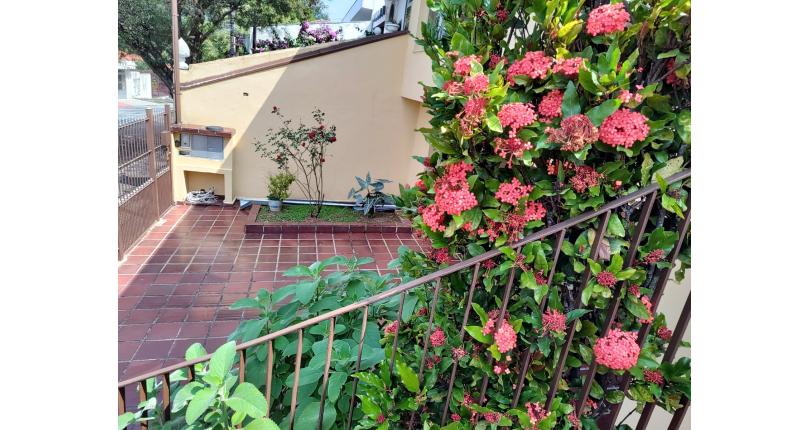 Casa à venda Rua Ernesto Francisconi, Parque São Domingos - Imóveis à Venda