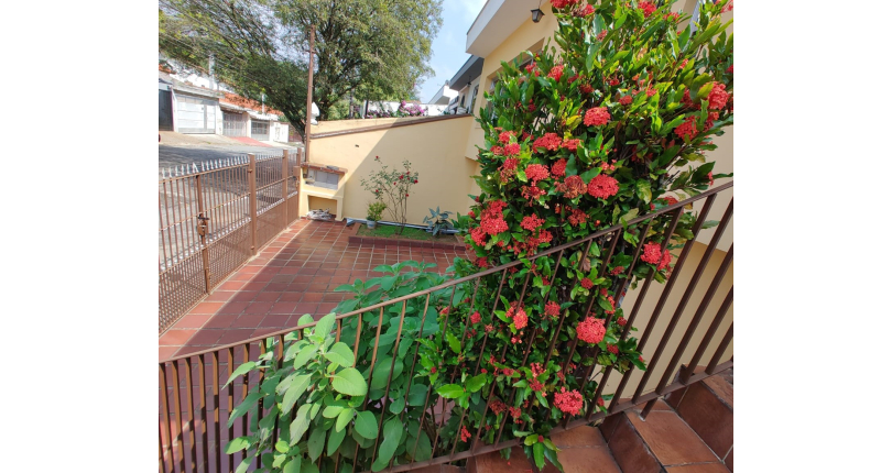 Casa à venda Rua Ernesto Francisconi, Parque São Domingos - Imóveis à Venda