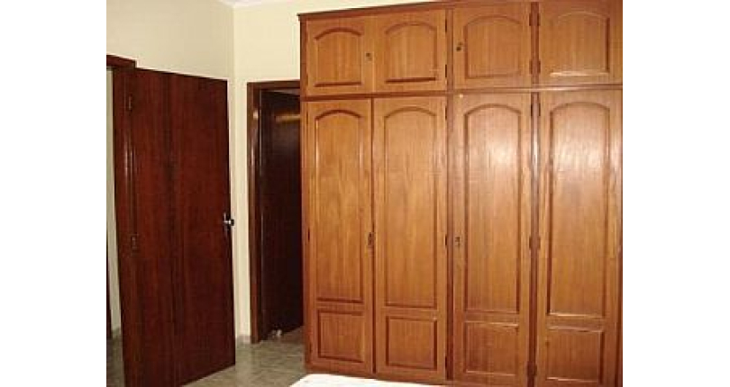 Casa à venda Rua Ernesto Francisconi, Parque São Domingos - Imóveis à Venda