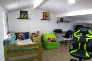 Belo Sobrado à Venda no Parque Maria Domitila na Rua Antônio Félix Pacheco