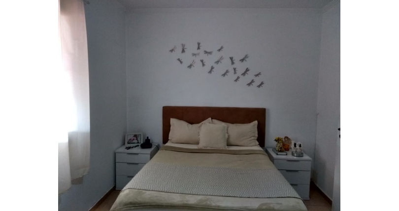 Belo Sobrado à Venda no Parque Maria Domitila na Rua Antônio Félix Pacheco