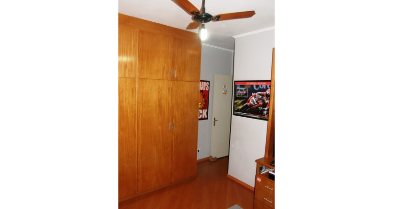 Sobrado à venda Rua Armando Martino, Parque São Domingos - Imóveis à Venda