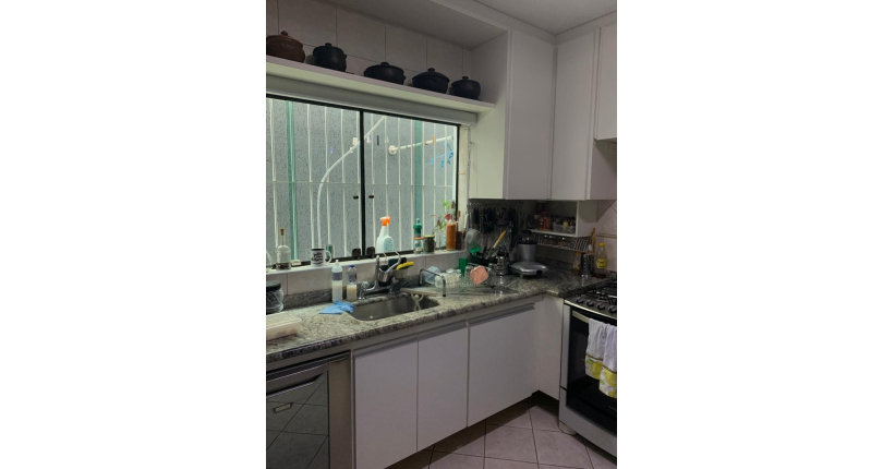 Sobrado à venda Rua João Moreira, Parque São Domingos - Imóveis à Venda