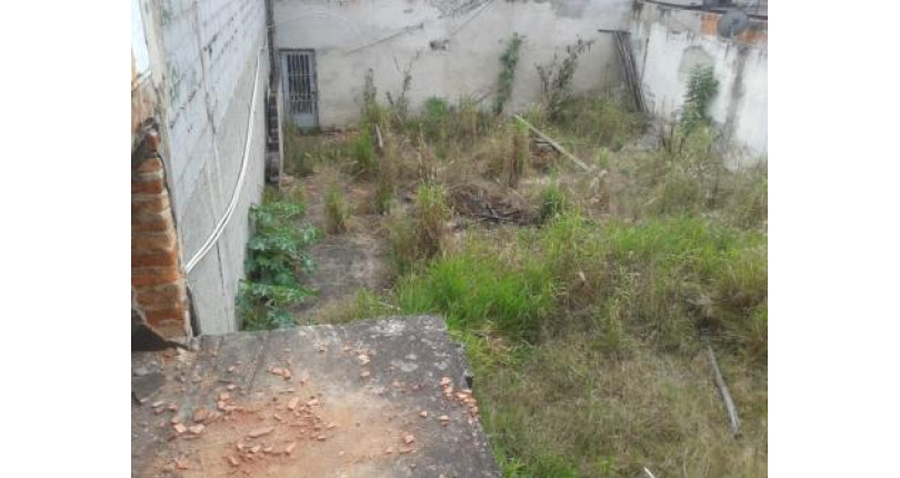 Terreno à venda Rua Joaquim Oliveira Freitas, Vila Mangalot - Imóveis à Venda