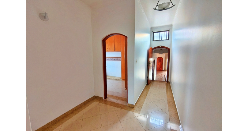 Casa à venda Rua Luís Filgueira Souto, Parque São Domingos - Imóveis à Venda