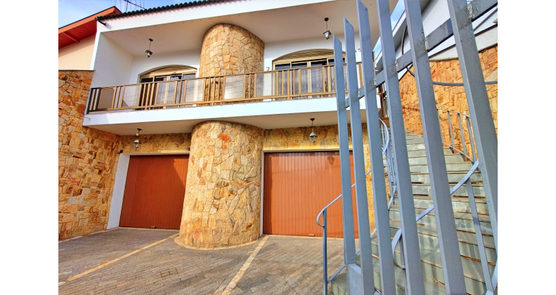 Casa à venda Rua Luís Filgueira Souto, Parque São Domingos - Imóveis à Venda