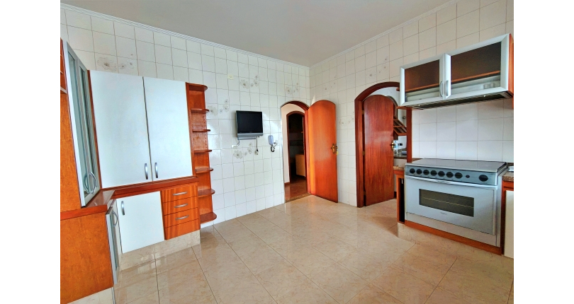 Casa à venda Rua Luís Filgueira Souto, Parque São Domingos - Imóveis à Venda
