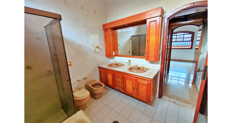 Casa à venda Rua Luís Filgueira Souto, Parque São Domingos - Imóveis à Venda