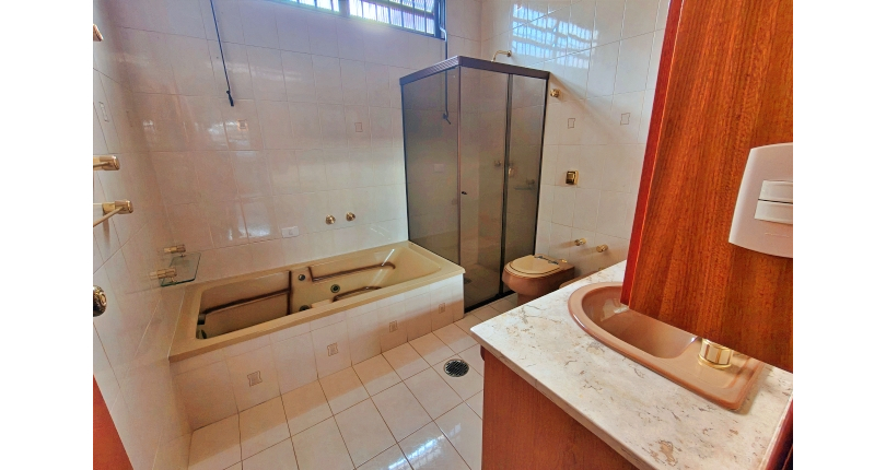 Casa à venda Rua Luís Filgueira Souto, Parque São Domingos - Imóveis à Venda