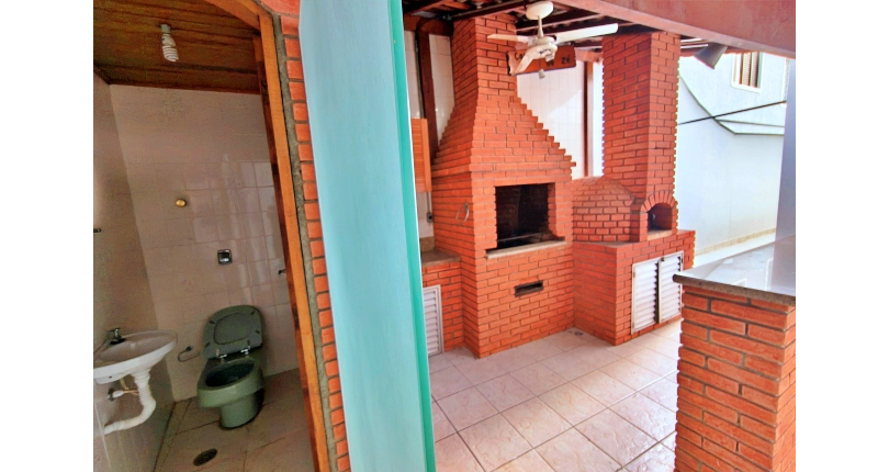 Casa à venda Rua Luís Filgueira Souto, Parque São Domingos - Imóveis à Venda