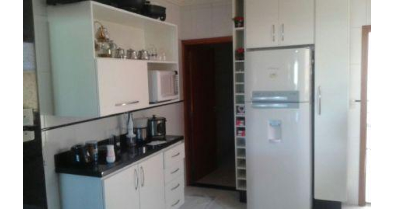 Casa à venda Rua Teixeira Soares, Vila Piauí - Imóveis à Venda