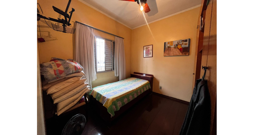 Casa à venda Rua Abel Lucas, Jardim Santa Fé (Zona Oeste) - Imóveis à Venda