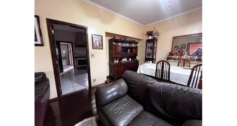 Casa à venda Rua Abel Lucas, Jardim Santa Fé (Zona Oeste) - Imóveis à Venda