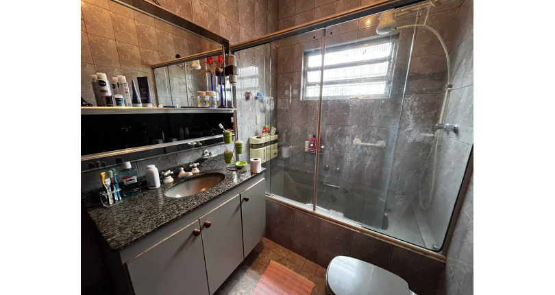 Casa à venda Rua Abel Lucas, Jardim Santa Fé (Zona Oeste) - Imóveis à Venda