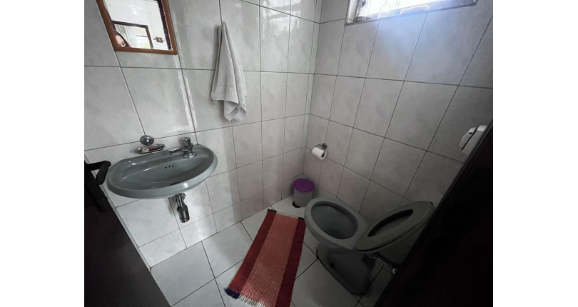 Casa à venda Rua Abel Lucas, Jardim Santa Fé (Zona Oeste) - Imóveis à Venda