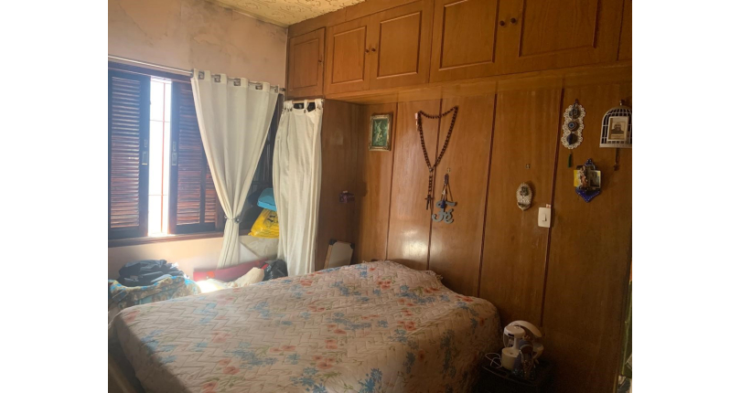 Casa à venda Rua Eusébio da Silva, Parque Maria Domitila - Imóveis à Venda