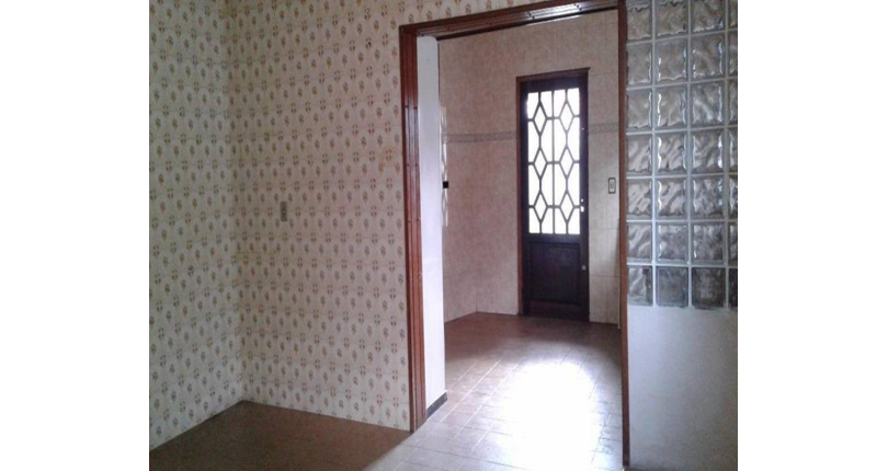 Sobrado à venda Rua Edvard de Vita Godoy, Parque Maria Domitila - Imóveis à Venda