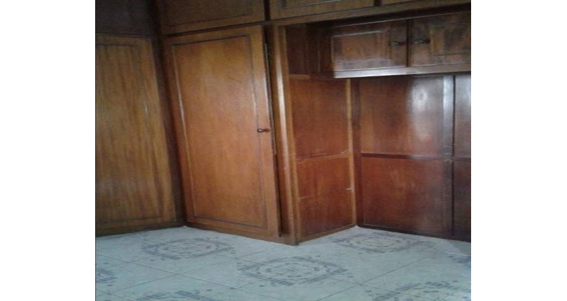 Sobrado à venda Rua Edvard de Vita Godoy, Parque Maria Domitila - Imóveis à Venda