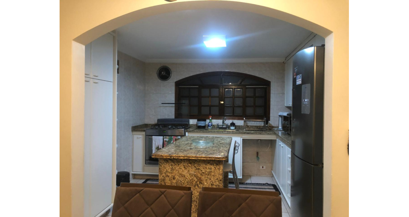 Sobrado à venda Rua Professora Altina Maynardi de Araújo, Parque São Domingos - Imóveis à Venda