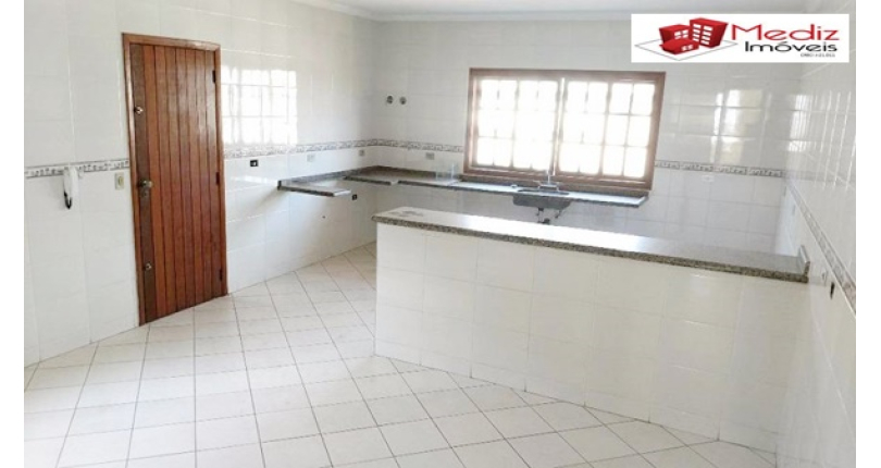 Sobrado à venda Rua Pompeu Sobrinho, Chácara Inglesa - Imóveis à Venda