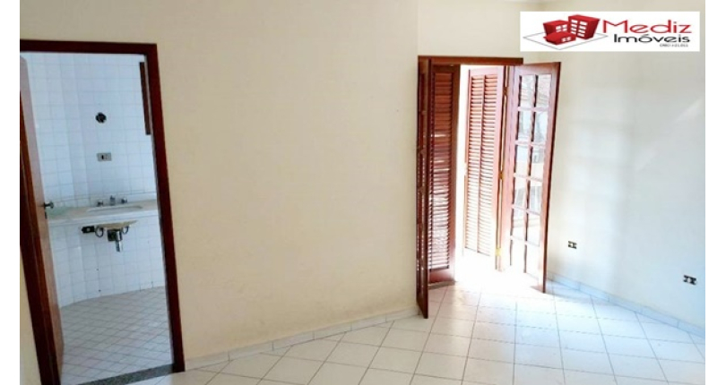 Sobrado à venda Rua Pompeu Sobrinho, Chácara Inglesa - Imóveis à Venda