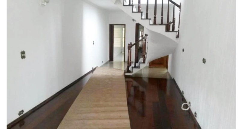 Sobrado à venda Rua Willis Roberto Banks, Parque Maria Domitila - Imóveis à Venda