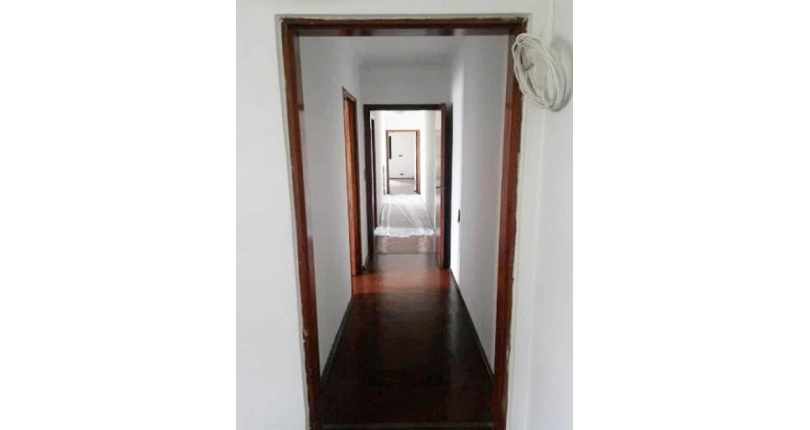 Sobrado à venda Rua Willis Roberto Banks, Parque Maria Domitila - Imóveis à Venda