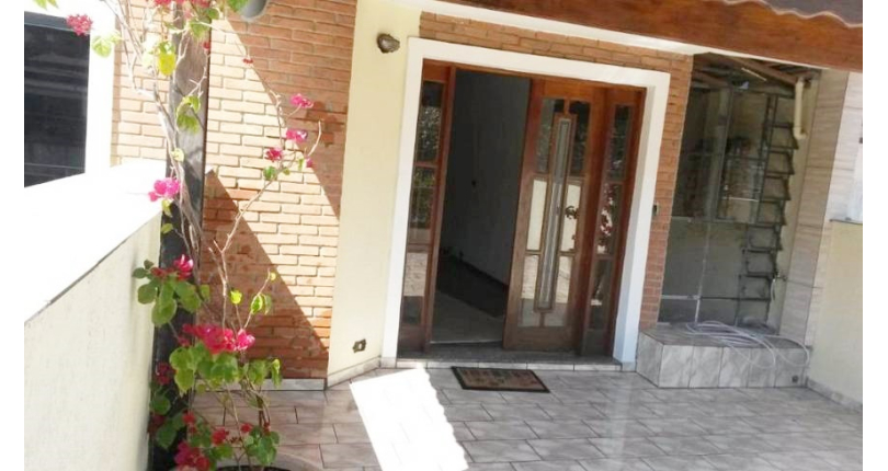 Sobrado à venda Rua Willis Roberto Banks, Parque Maria Domitila - Imóveis à Venda