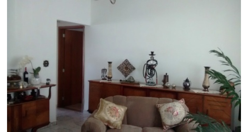 Casa à venda Avenida Mutinga, Jardim Santo Elias - Imóveis à Venda