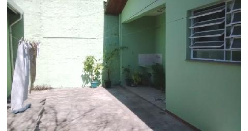 Casa à venda Avenida Mutinga, Jardim Santo Elias - Imóveis à Venda