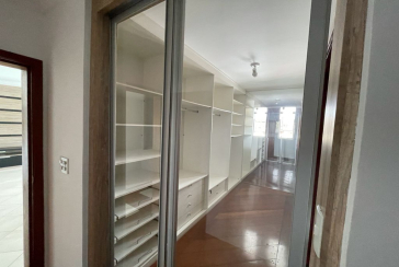 Sobrado Alto Padrão à venda no City América na Rua Emir Nogueira