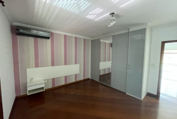 Sobrado Alto Padrão à venda no City América na Rua Emir Nogueira