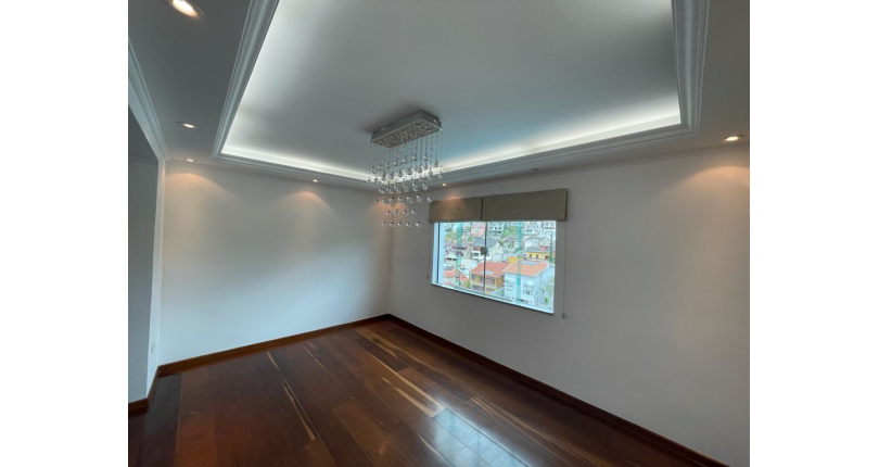 Sobrado Alto Padrão à venda no City América na Rua Emir Nogueira