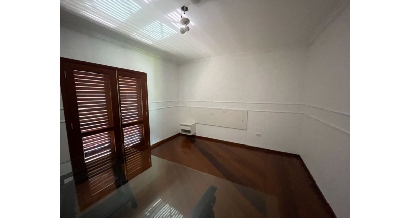 Sobrado Alto Padrão à venda no City América na Rua Emir Nogueira