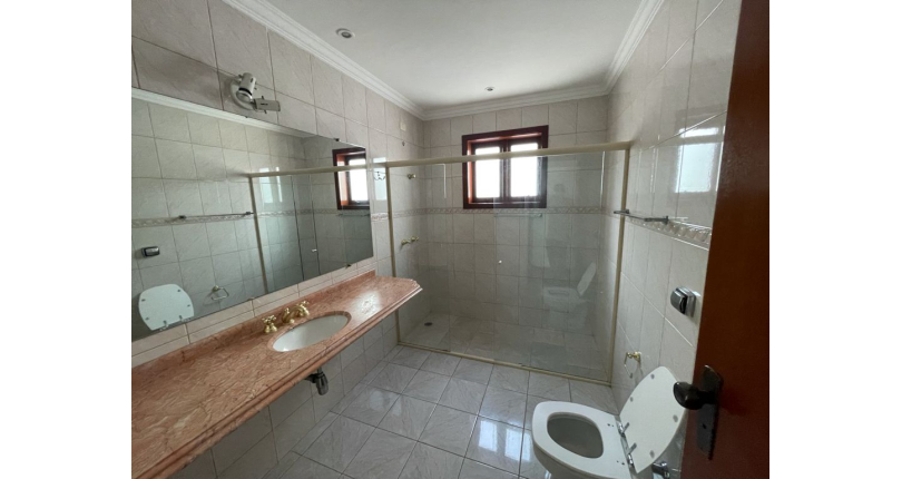 Sobrado Alto Padrão à venda no City América na Rua Emir Nogueira