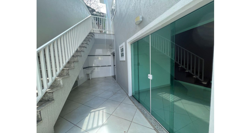 Sobrado Alto Padrão à venda no City América na Rua Emir Nogueira