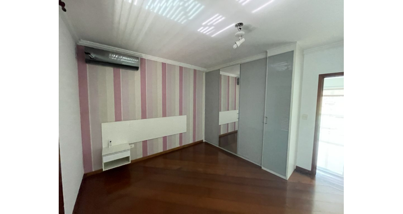 Sobrado Alto Padrão à venda no City América na Rua Emir Nogueira