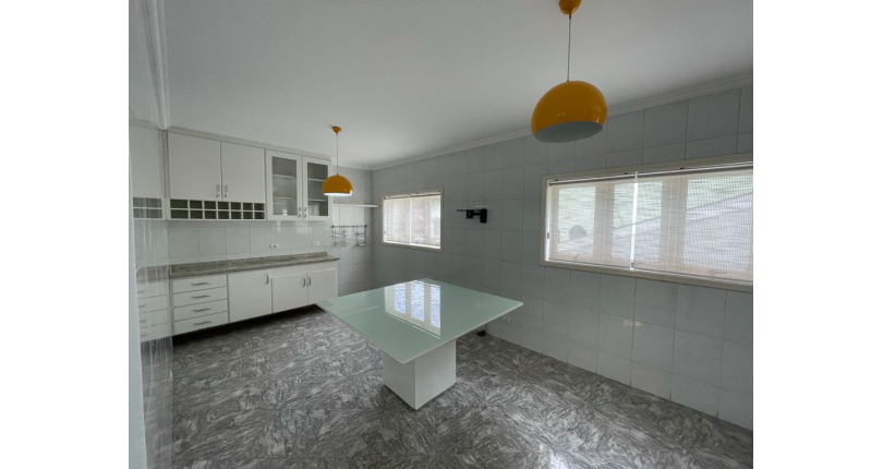 Sobrado Alto Padrão à venda no City América na Rua Emir Nogueira