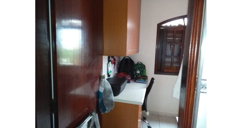 Sobrado à venda no City America na Avenida do Anastácio