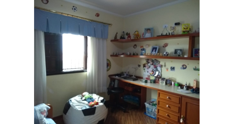 Sobrado à venda no City America na Avenida do Anastácio